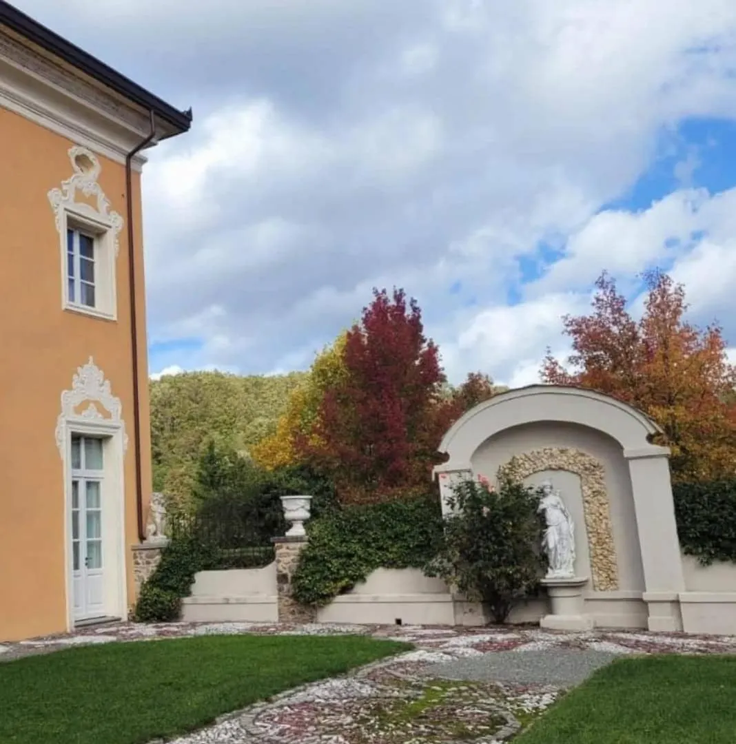 Suite Dudley Pallerone Holiday home